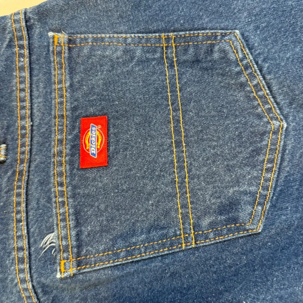 Dickies Mens Regular Fit Denim Jeans Blue Medium Wash Workwear 44x32 W816409